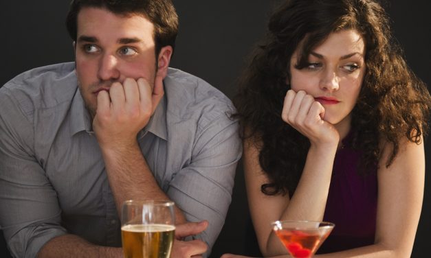 Messieurs: les faux-pas à éviter lors d’un first date!